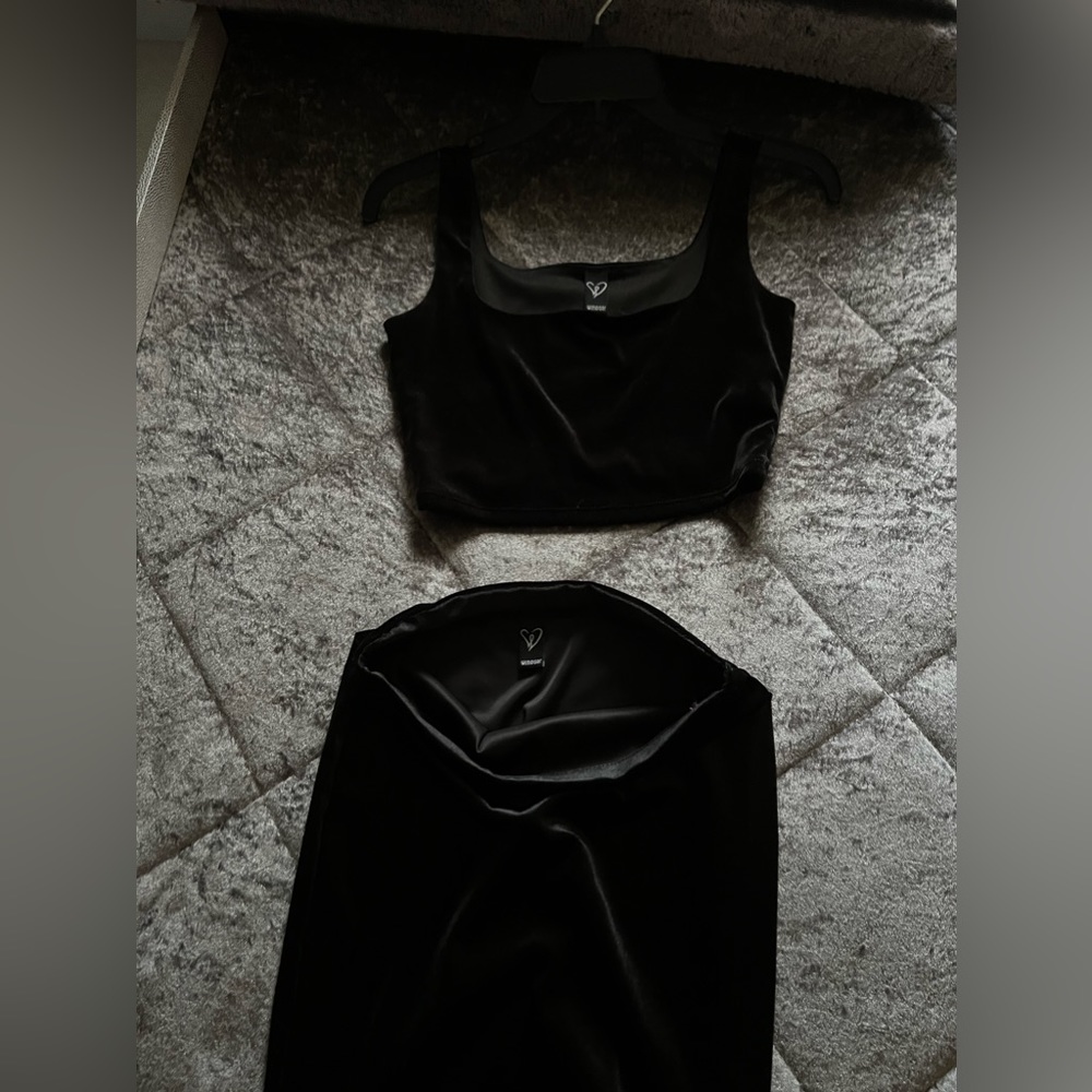 Windsor Black Skirt Set